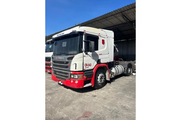 Scania P360 4x2 ano 2013/14