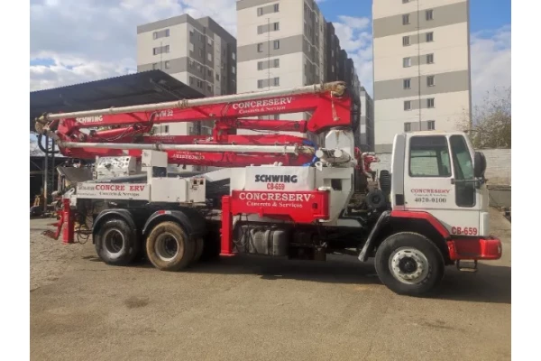 Bomba Lança Schwing KVM 32XL / 2011 - Caminhão Ford 2932E / 2008